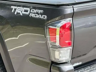 Toyota Tacoma 2021 4x2 TRD Todo Terreno 4p Doble Cabina 5.0 pies CB