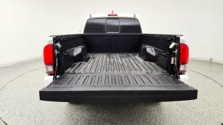 Toyota Tacoma 2022 4x2 SR5 4p Cab de Acceso 6.1 pies LB