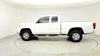 Toyota Tacoma 2022 4x2 SR5 4p Cab de Acceso 6.1 pies LB