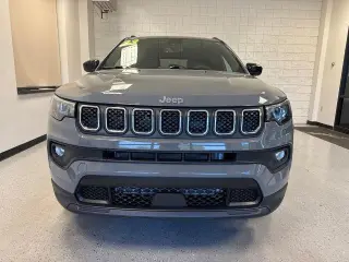 Jeep Compass 2023 4x4 Latitude Lux 4p SUV