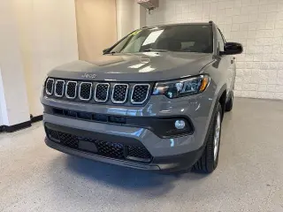 Jeep Compass 2023 4x4 Latitude Lux 4p SUV