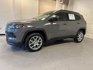 Jeep Compass 2023 4x4 Latitude Lux 4p SUV