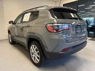 Jeep Compass 2023 4x4 Latitude Lux 4p SUV
