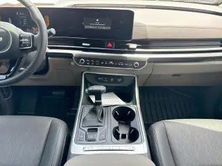 Kia Carnival 2025 LXS 4dr Mini-Van