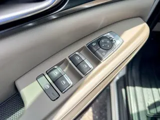 Kia Carnival 2025 LXS 4dr Mini-Van