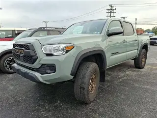 Toyota Tacoma 2023 4x4 TRD Pro 4p Doble Cabina 5.0 ft SB 6M