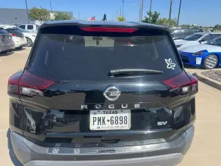 Nissan Rogue 2021 SV 4p Crossover