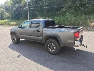 Toyota Tacoma 2019 4x4 TRD Todo Terreno 4p Doble Cabina 5.0 ft SB 6M