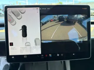 Tesla Model 3 2022 AWD Long Range 4p Sedan