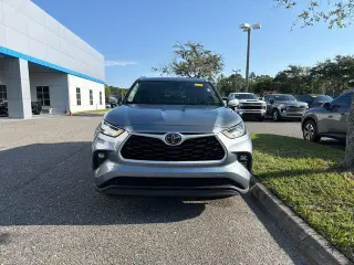 Toyota Highlander 2024 XLE SUV 4p.