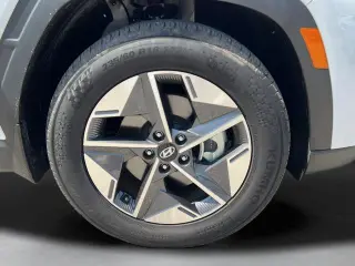 Hyundai TUCSON 2025 SEL 4p SUV