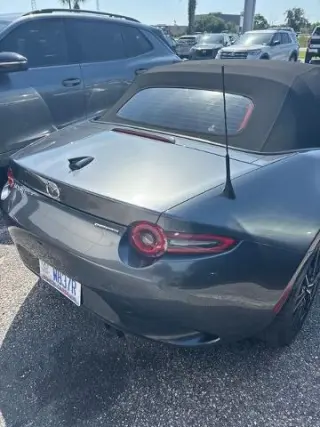 Mazda MX-5 Miata 2024 Grand Touring 2p Convertible 6M
