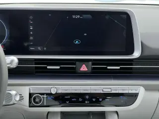 Hyundai IONIQ 6 2024 SEL 4p Sedan