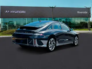 Hyundai IONIQ 6 2024 SEL 4p Sedan