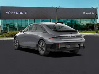 Hyundai IONIQ 6 2024 SE 4p Sedan