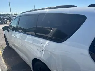 Chrysler Pacifica 2025 Limited 4p Minivan