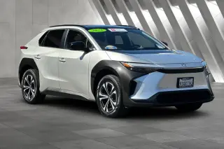 Toyota bZ4X 2025 XLE 4dr Crossover