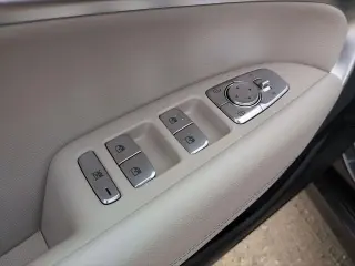 Genesis G70 2022 2.0T 4p Sedan