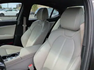 Genesis G70 2022 2.0T 4p Sedan