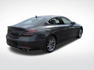 Genesis G70 2022 2.0T 4p Sedan