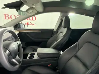 Tesla Model Y 2024 Long Range 4p Crossover