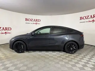 Tesla Model Y 2024 Long Range 4p Crossover