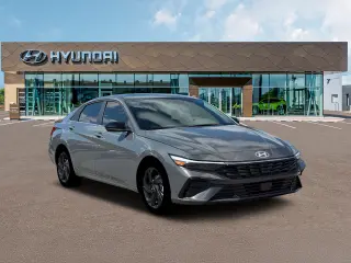 Hyundai ELANTRA 2026 SEL Sport Premium 4p Sedan