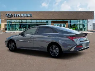 Hyundai ELANTRA 2026 SEL Sport Premium 4p Sedan