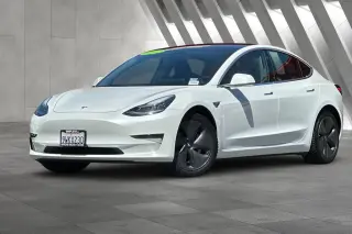 Tesla Model 3 2019 AWD Long Range 4p Fastback