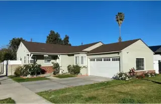 3 bedroom house in central LA