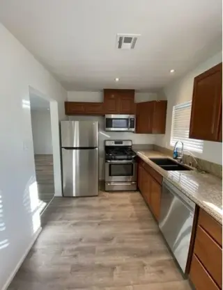 3 bedroom house in central LA