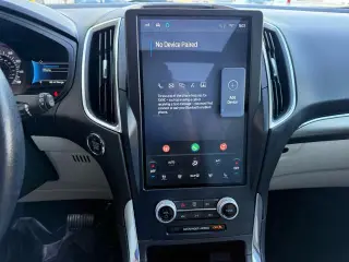 Ford Edge 2023 AWD Titanium 4dr Crossover