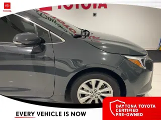 Toyota Corolla Hybrid 2025 XLE 4p Sedan