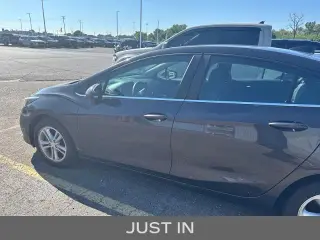 Chevrolet Cruze 2017 LT Auto 4p Sedan