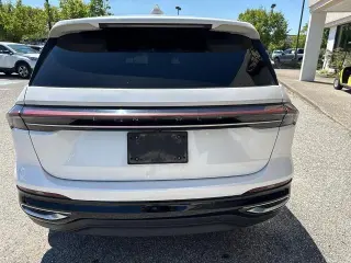 Lincoln Nautilus 2024 AWD Premiere 4p SUV