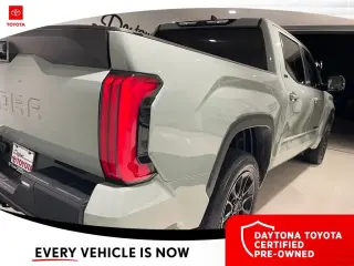 Toyota Tundra 2024 4x4 SR5 4dr CrewMax Cab Pickup SB