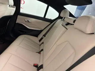 BMW Serie 3 2021 AWD 330i xDrive Sedán 4p