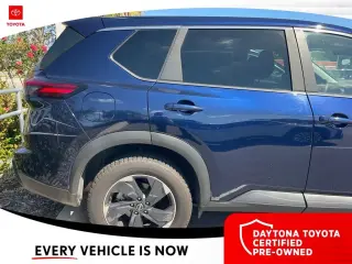 Nissan Rogue 2025 SV 4p Crossover