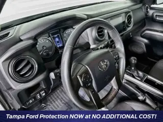 Toyota Tacoma 2017 4x2 TRD Sport 4p Doble Cabina 5.0 ft SB