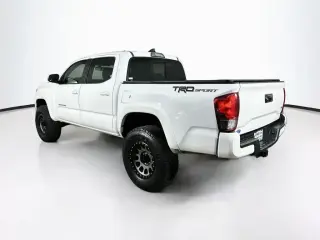Toyota Tacoma 2017 4x2 TRD Sport 4p Doble Cabina 5.0 ft SB