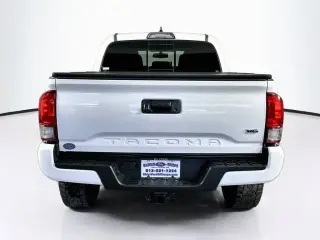 Toyota Tacoma 2017 4x2 TRD Sport 4p Doble Cabina 5.0 ft SB
