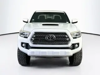 Toyota Tacoma 2017 4x2 TRD Sport 4p Doble Cabina 5.0 ft SB