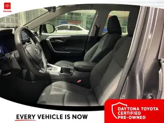 Toyota RAV4 Hybrid 2022 4x4 XLE 4p SUV