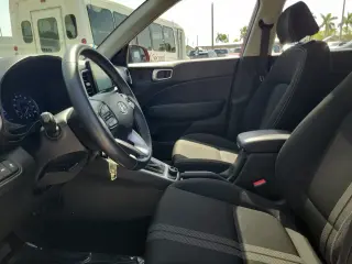 Hyundai VENUE 2022 SEL 4p Crossover