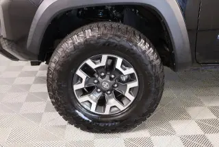 Toyota Tacoma 2023 4x4 TRD Pro 4p Doble Cabina 5.0 ft CB 6M