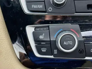 BMW Serie 3 2018 AWD 320i xDrive Sedán 4p.