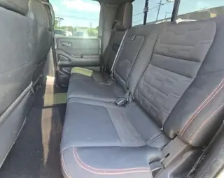 Nissan Frontier 2022 4x2 PRO-X 4p Camioneta Cabina Completa 5 pies de caja