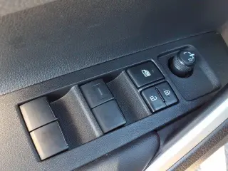 Toyota Corolla Cross 2026 AWD XLE 4p Crossover