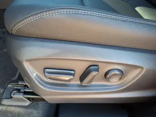 Toyota Corolla Cross 2026 AWD XLE 4p Crossover