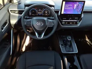 Toyota Corolla Cross 2026 AWD XLE 4p Crossover